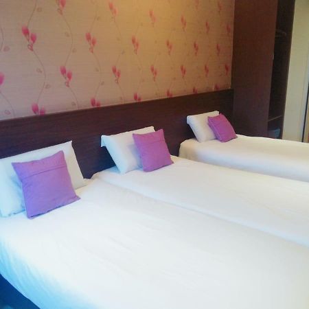 Remember Hotel Bukit Gambir Extérieur photo