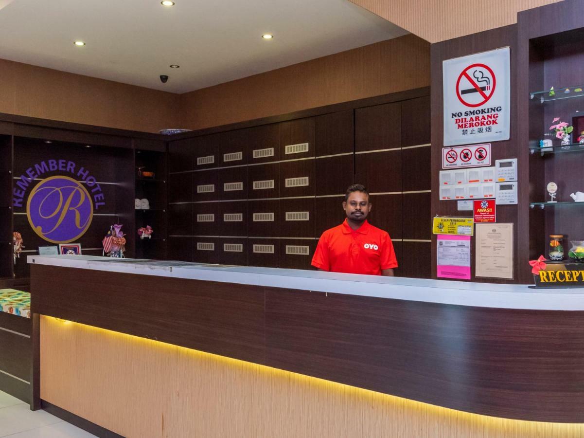 Remember Hotel Bukit Gambir Extérieur photo