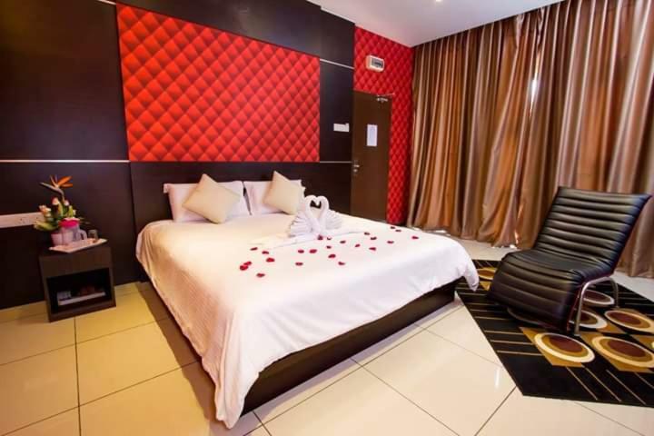 Remember Hotel Bukit Gambir Extérieur photo